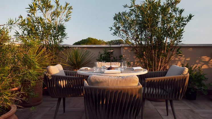 La Fleur Boutique Hotel